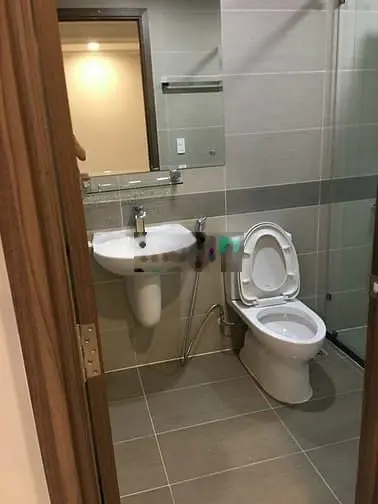 Bán căn hộ 2PN,2WC,81m2,view sông đẹp, thoáng mát3,3tỷ