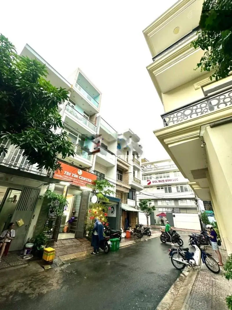 Chính chủ bán nhà nát ở đường Minh Phụng Q.6 ( 35m2 ngang 3,m x 9,95m ) - giá 4,75 tỉ có bớt lộc