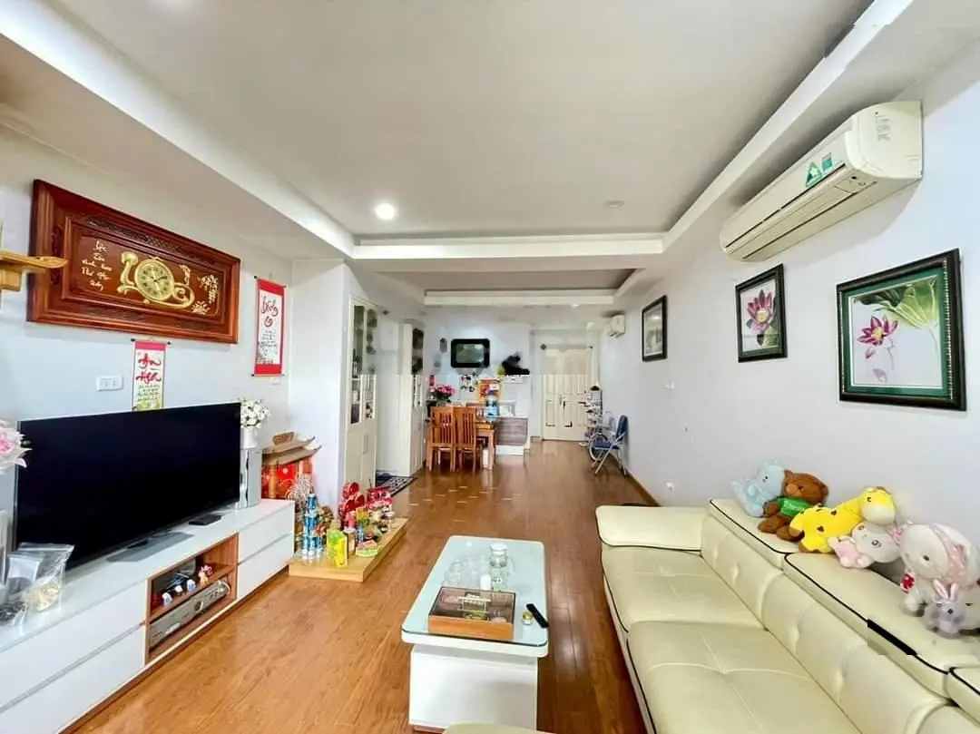 Bán căn hộ Mỹ Đình - Nguyễn Cơ Thạch - lô góc - 117m2*3N*2VS*2 ban công - full nội thất - 6tỷ nhỉnh