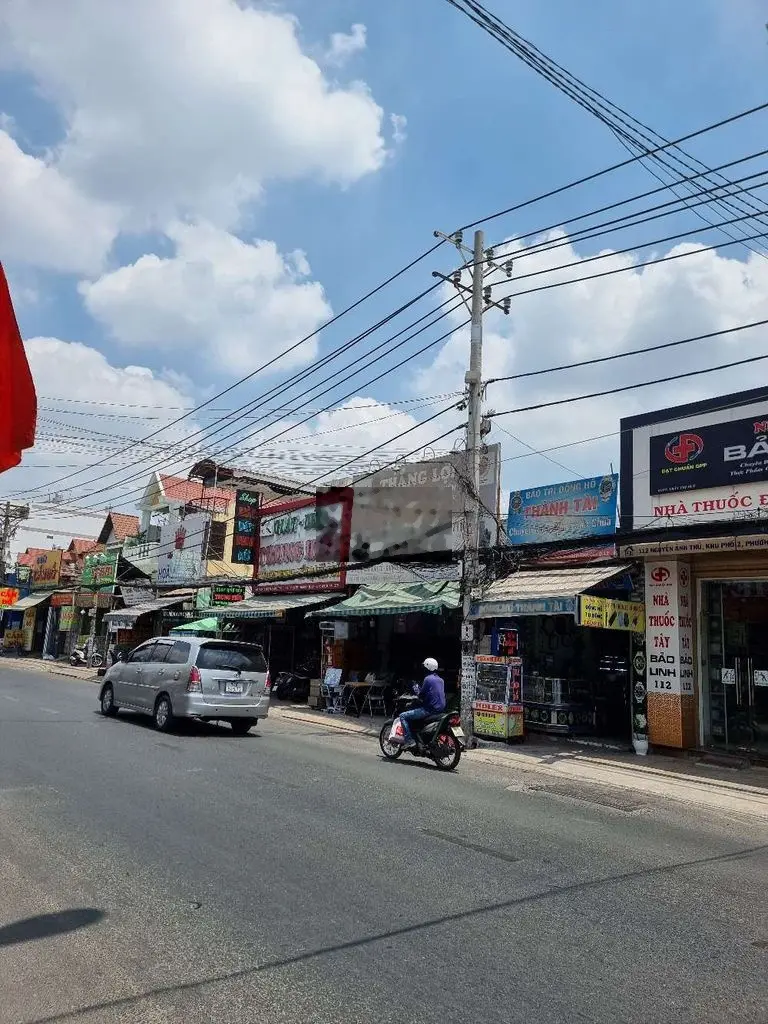 Nhà 5.3mx26m Mặt Tiền Đẹp Nguyễn Ảnh Thủ, P.Hiệp Thành, Q.12