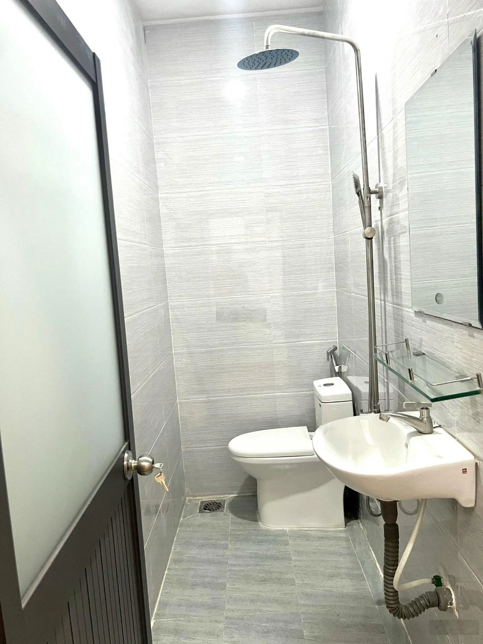 Giá rẻ! Căn nhà mặt tiền kinh doanh khu VIP K300 F12 Tân Bình 4.3mx20m trệt, 3 lầu giá 11.3 tỷ TL