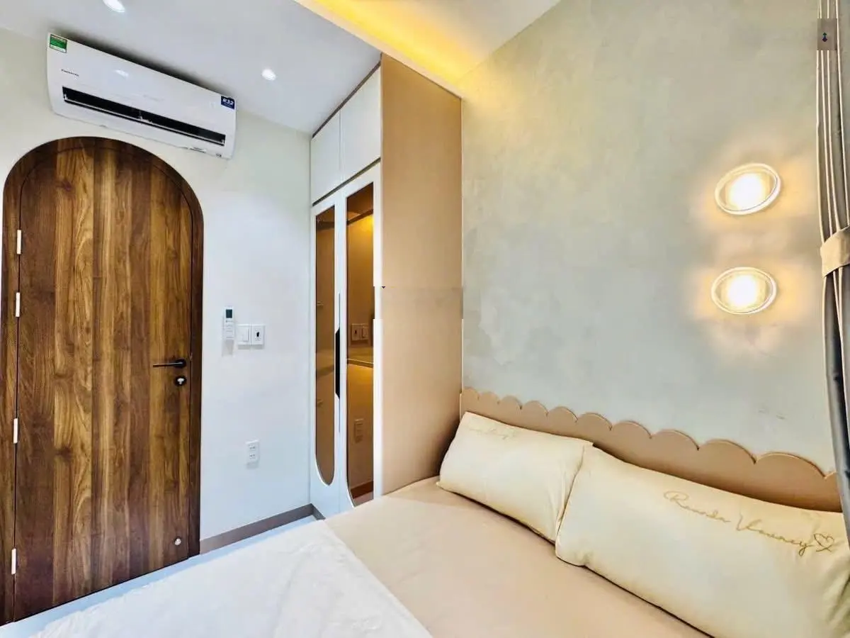 Song song với Phố Ẩm Thực, chú Toàn gửi căn Cầu Chông, 48m2 | nhà góc hẻm | giá 1tỷ880