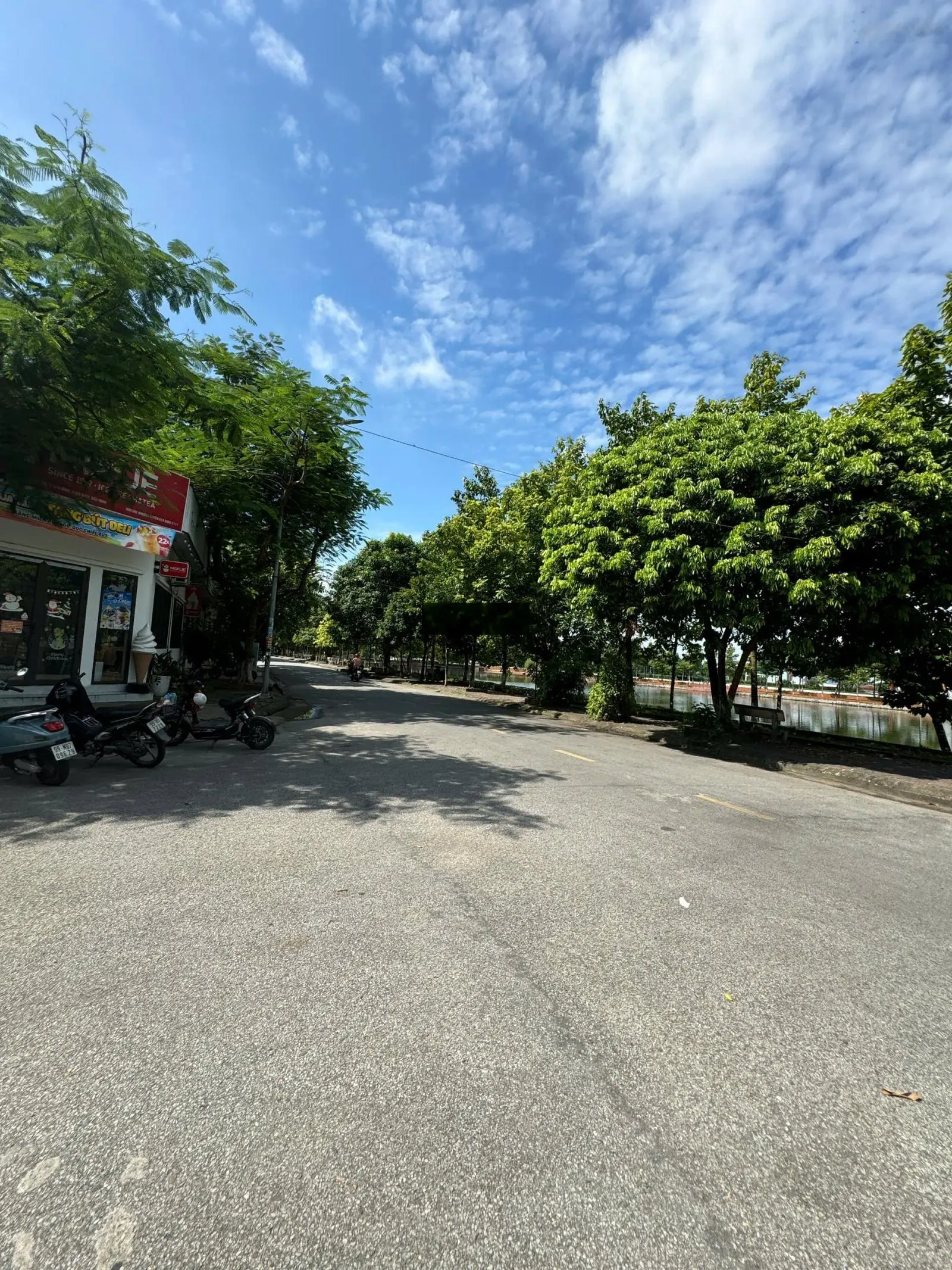 Chính chủ bán lô đất trung tâm thị trấn gần hồ điều hòa, gần chợ Gia Bình, Bắc Ninh 0986 287 ***