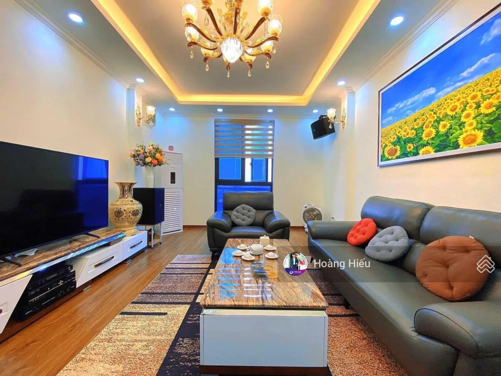Dừng chân xem nhà siêu đẹp Thanh Xuân, ngõ to như phố, 2 mặt thoáng, tặng nội thất, 45m2, 5 tầng