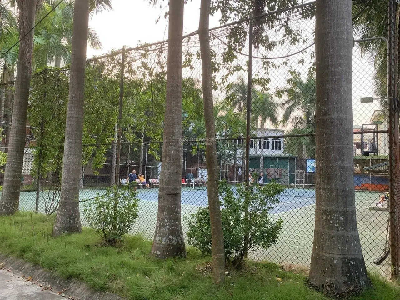 Bán nhà - TT giải trí Sao Mai, Phương Lâm, TP Hoà Bình - 8850m2, rộng 250 m, 80 tỷ