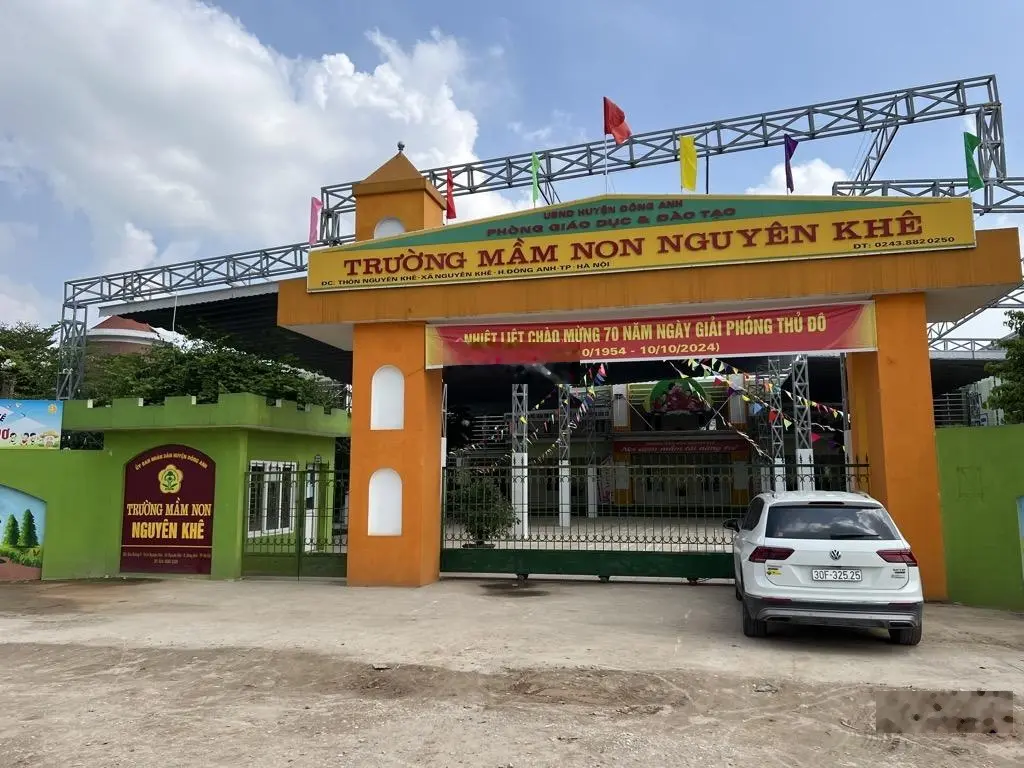 Bán gấp 132m-11tỷ nguyên khê đông anh hn .đường rộng 10m , sát ql3.