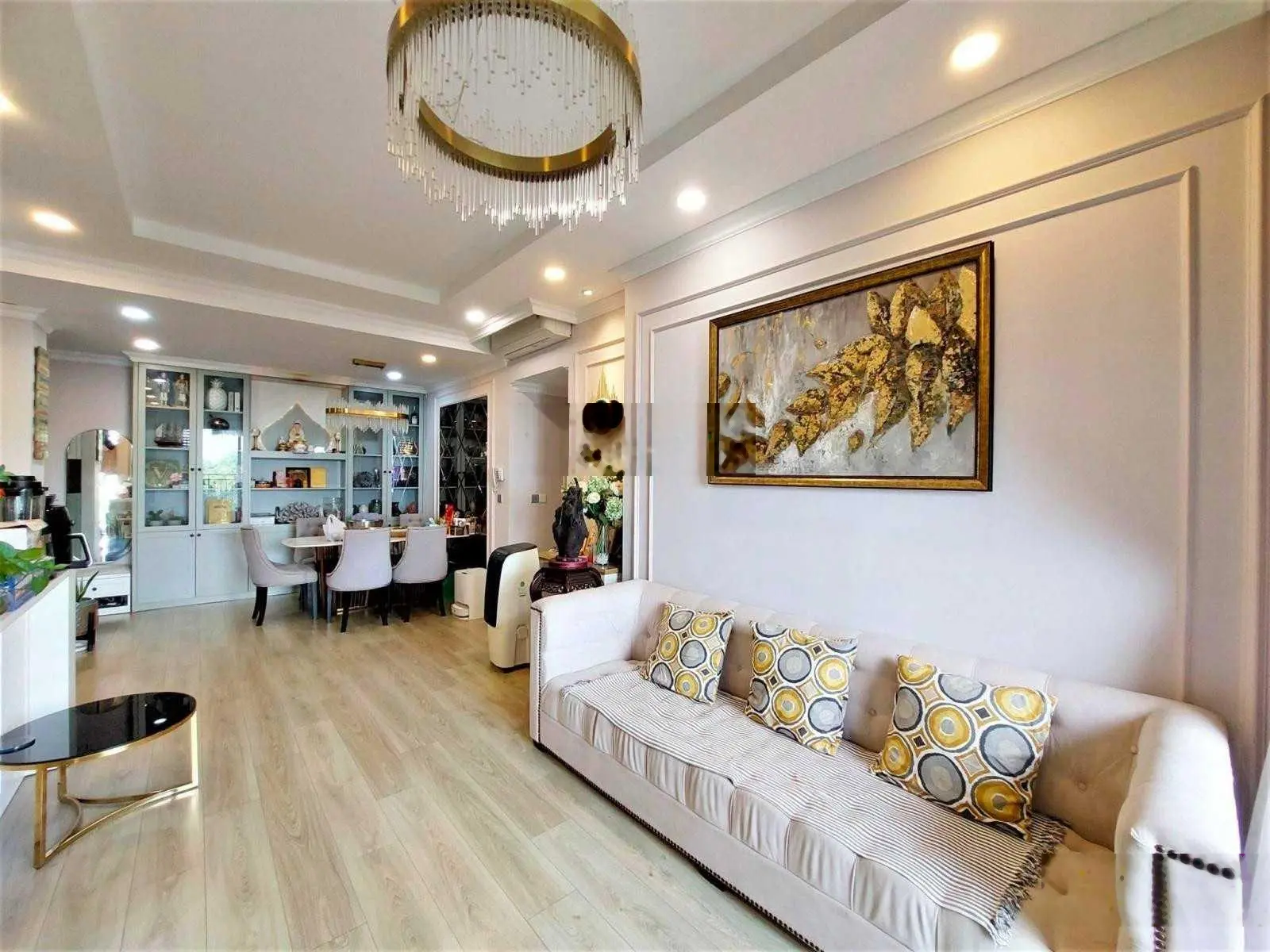 Bán căn 3 phòng ngủ, 105m2, siêu đẹp, view hồ bơi, 6.4 tỷ Golden Mansion, 119 Phổ Quang, Phú Nhuận