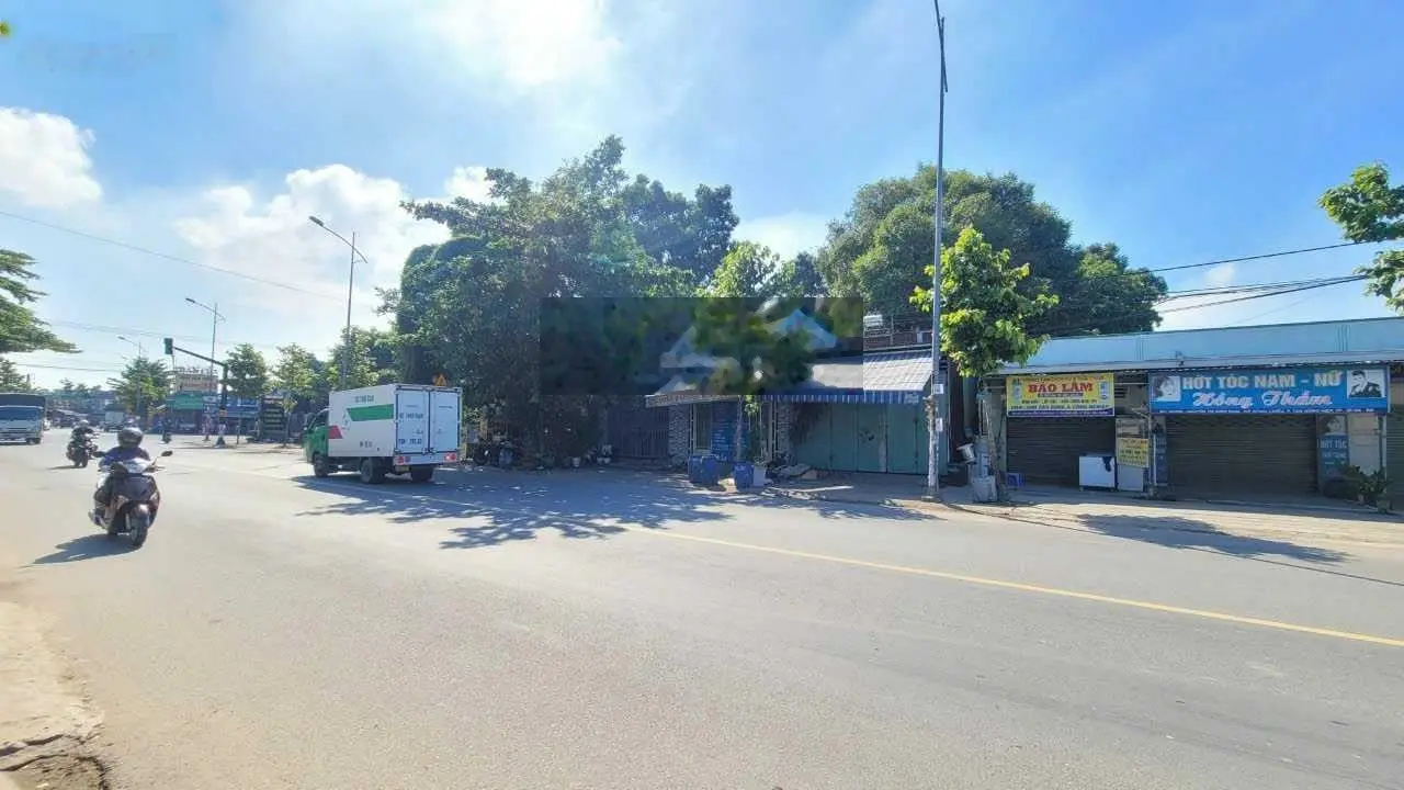 6 tỷ TL, 104,7m2 (5x21) Bán đất MT đường Nguyễn Thị Minh Khai, cách ngã tư Chiêu Liêu 500m