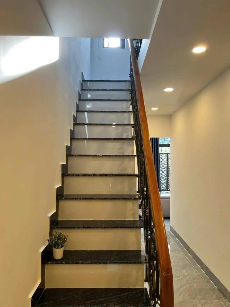 Bán nhà 2 Tầng hẻm Lương Định Của, 2,42 tỷ, 73m2, giá tốt Thành phố Nha Trang, Khánh Hòa