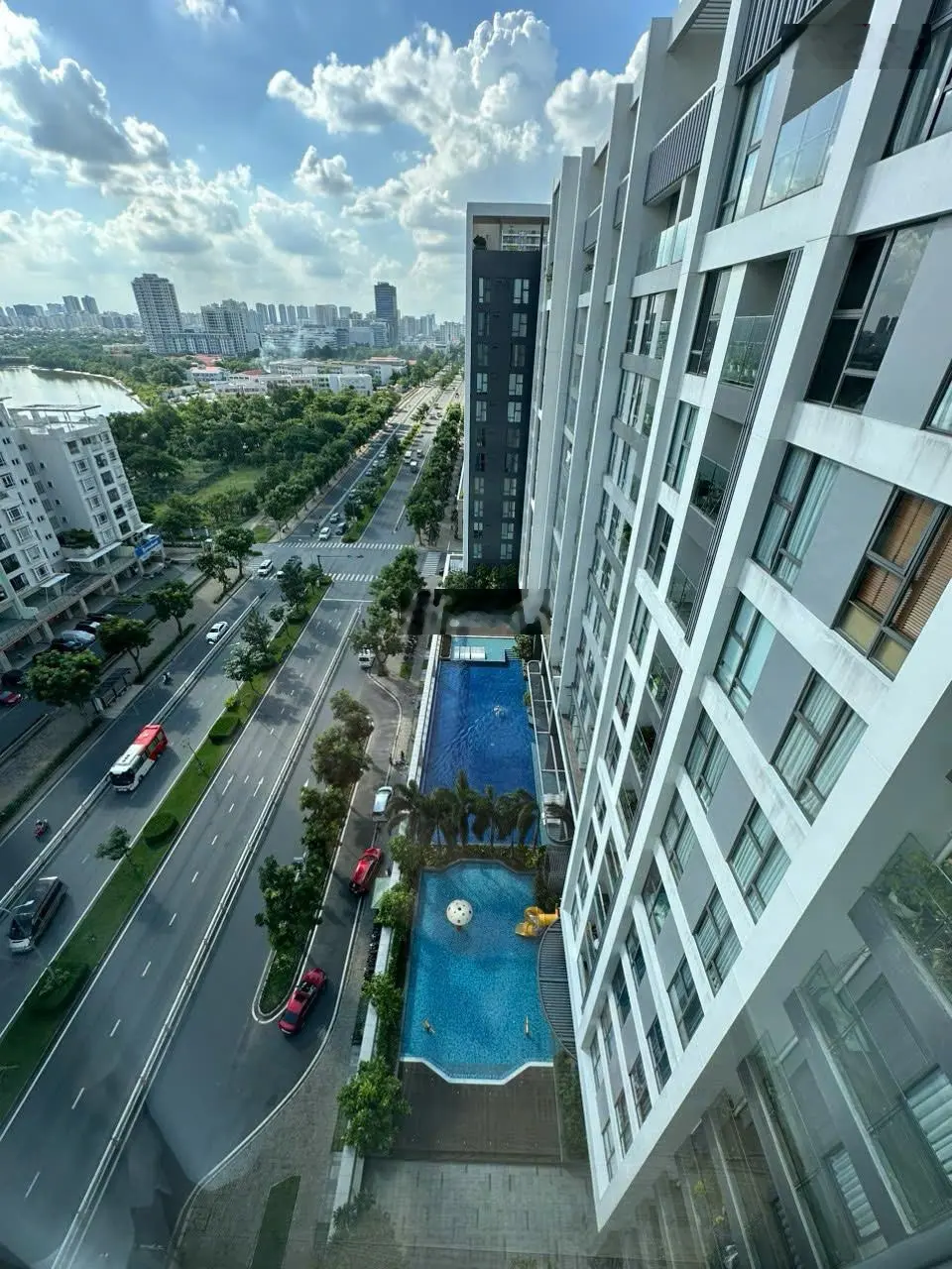 Bán CH The Ascentia - 2PN diện tích lớn 84m2 - Full NT - Giá 6,7 tỷ.LH 0393 885 *** - Trúc