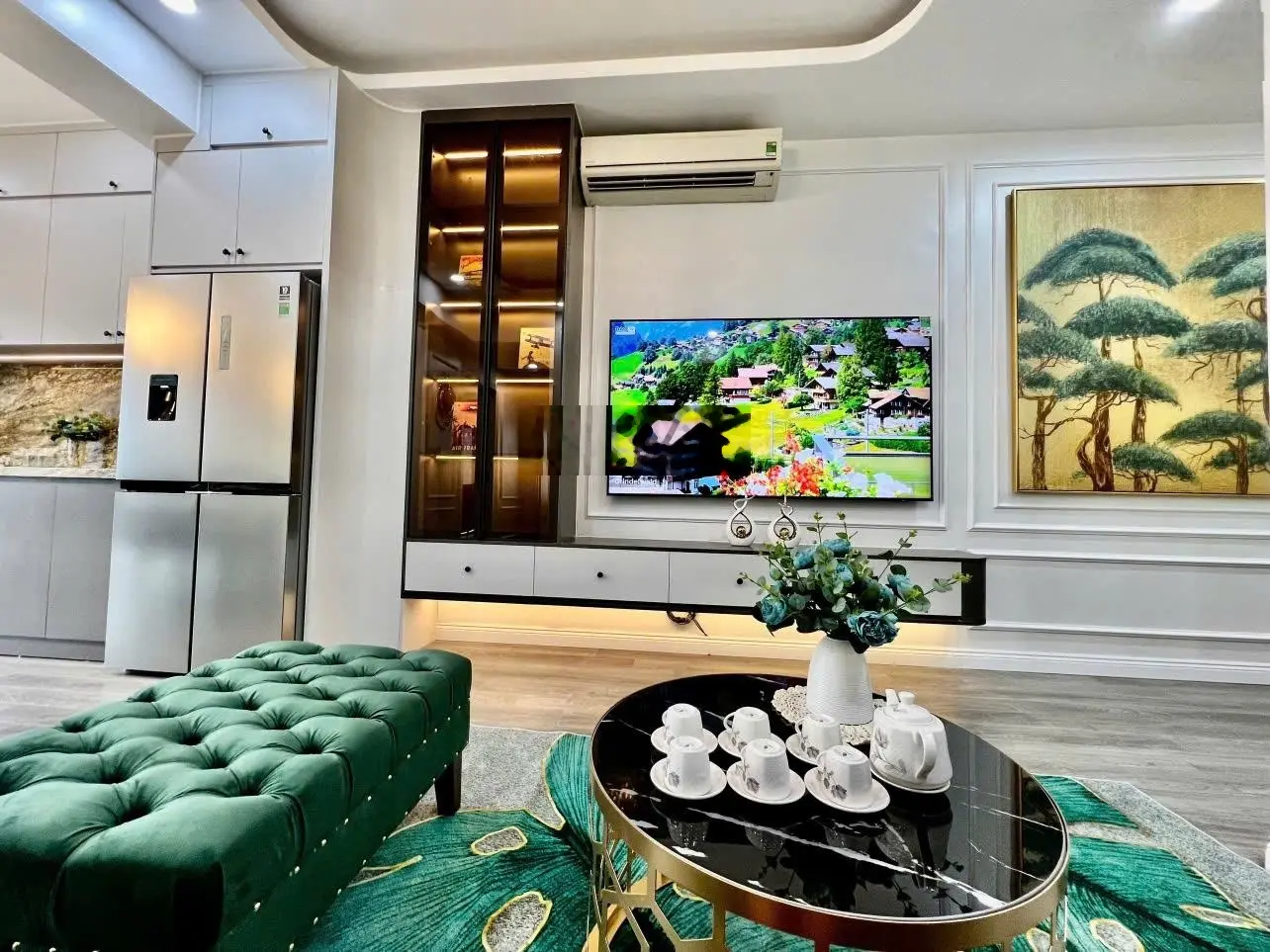 Chính chủ cần bán căn 67,5 m 2PN 2wc Eco Green City, Hà Nội, giá 3,8 tỷ. Liên hệ 0355 075 ***