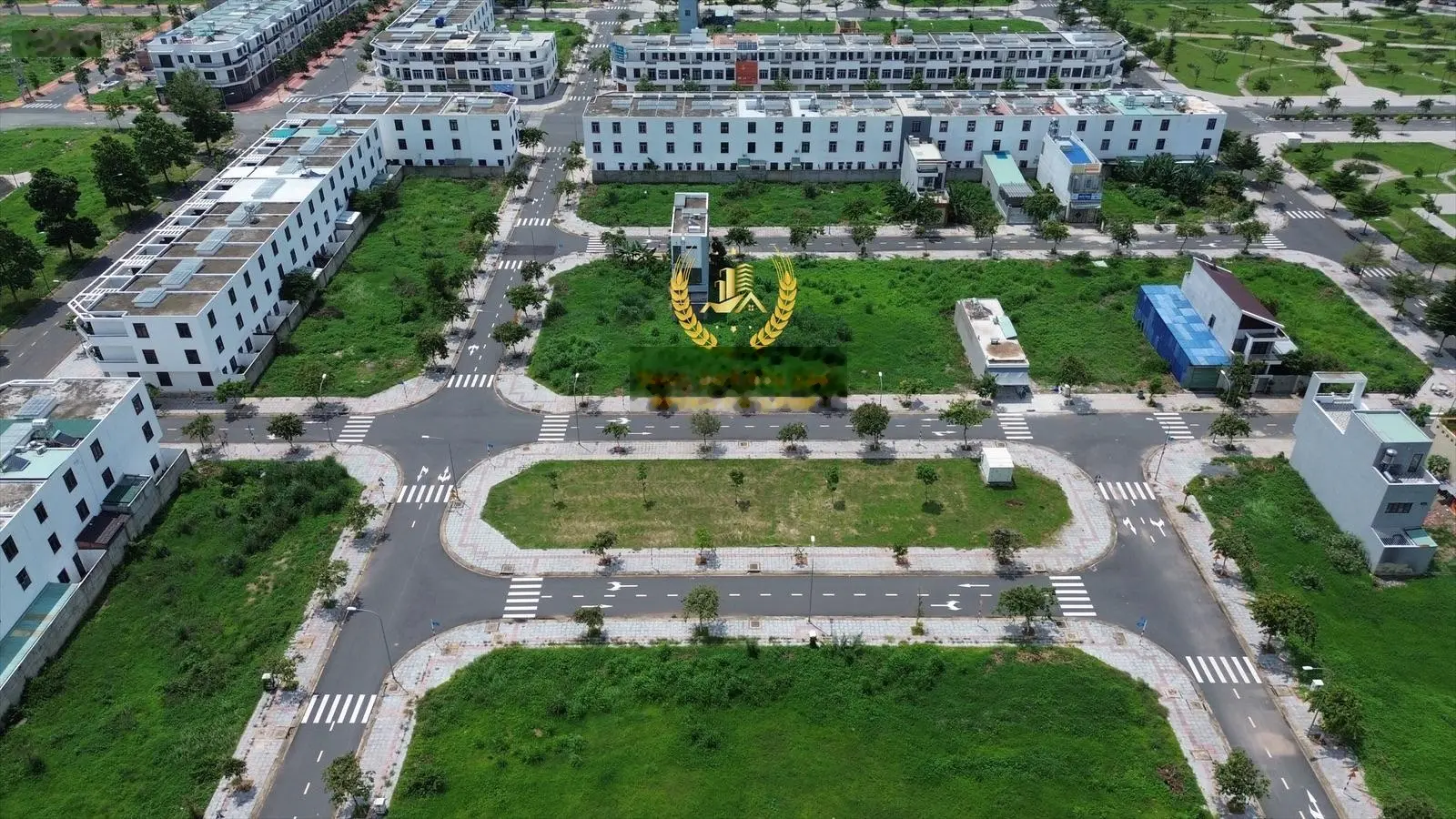Bán đất đối diện trường học khu đô thị Bàu Xéo giá 1.550 tỷ