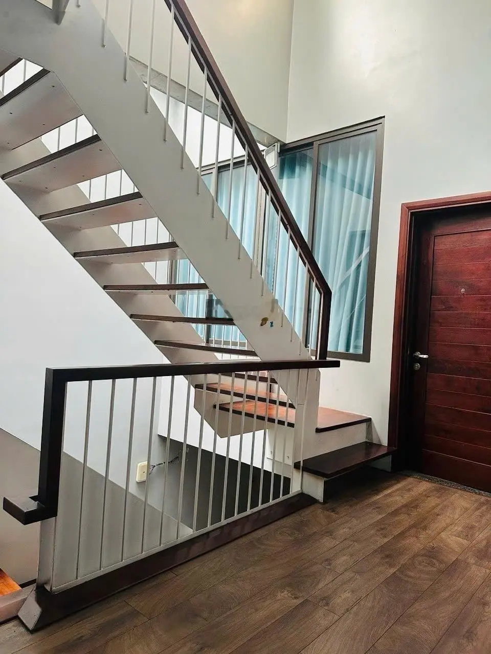 Bán biệt thự 3 tầng 130m2 ngang 9m căn góc Hải Châu, đối diện công viên Châu Á chỉ nhỉnh 11 tỷ