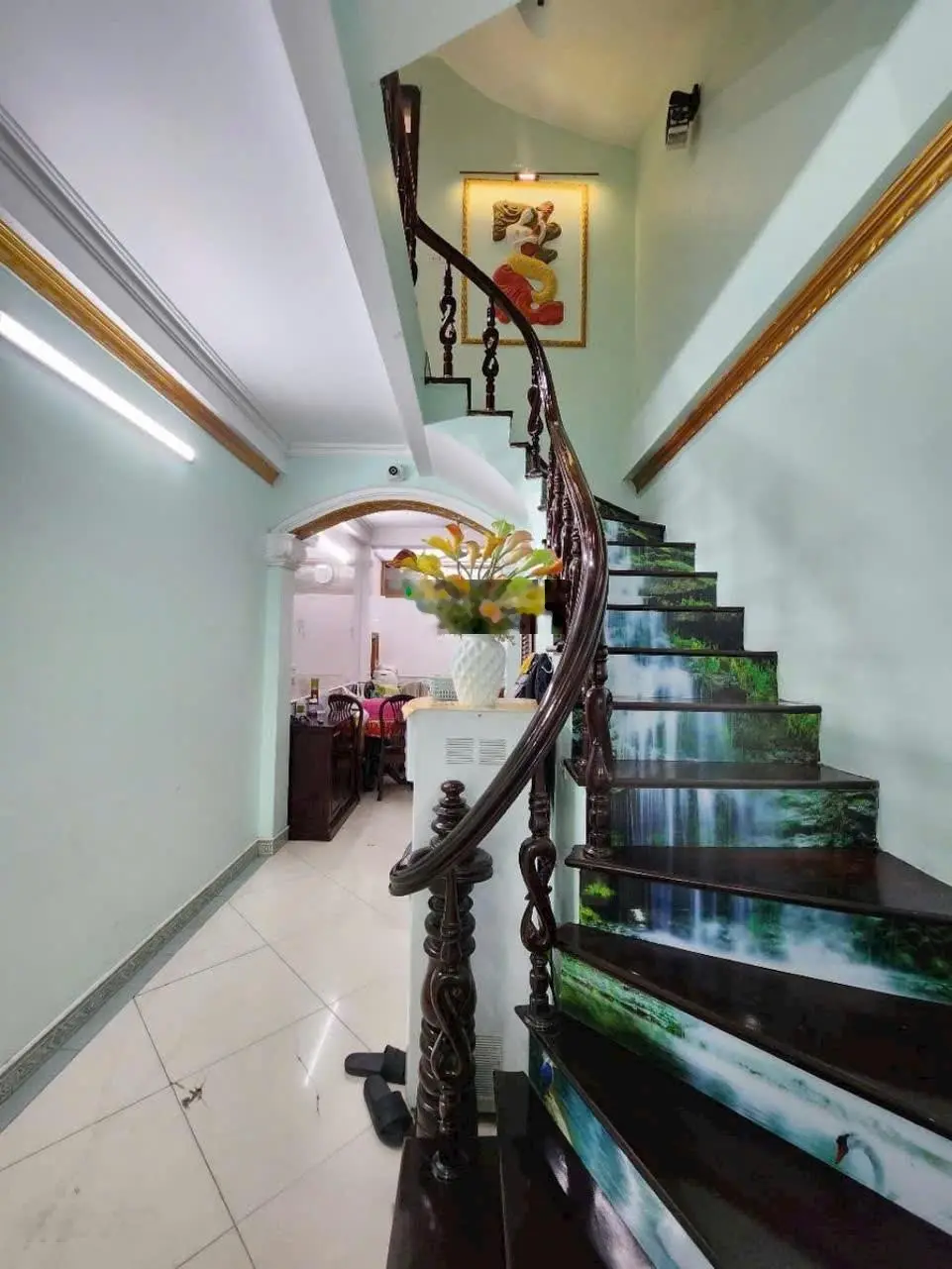 Bán nhà giảng võ ngọc khánh, dt 42m x 6 tăng, giá 8.8 tỷ