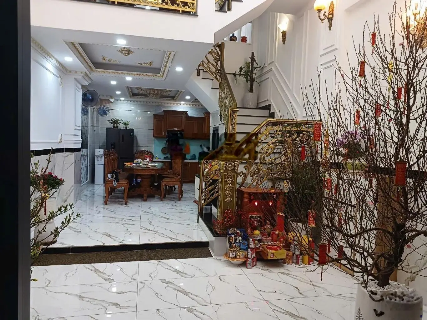 Chủ giảm 1.2tỷ, nhà 5 tầng VIP 225m2 nội thất tiền tỉ, biệt thự khu liền kề Vạn Phúc City, hơn 9tỷ