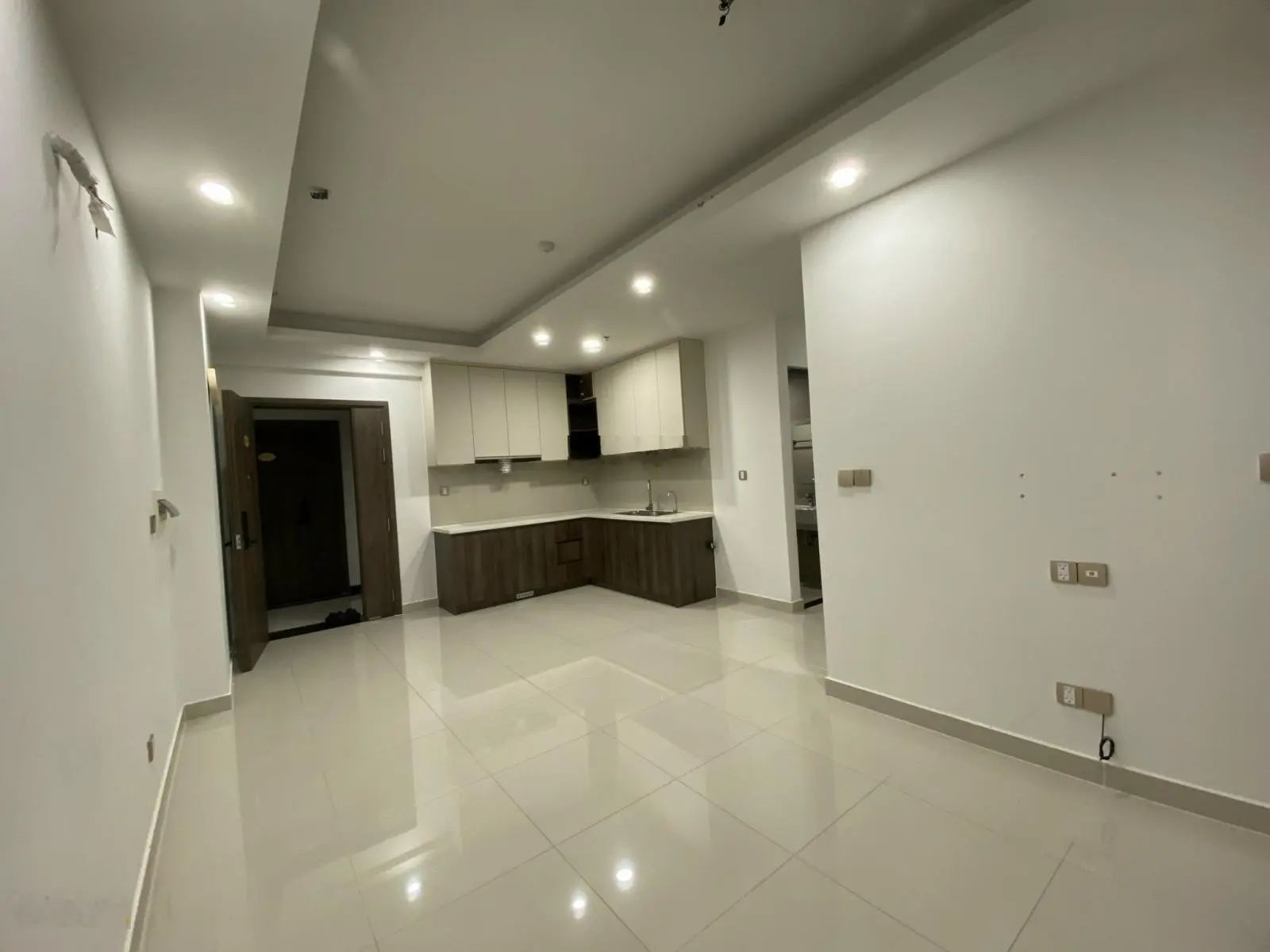 Office Tel Q7 Boulevard 28m2 1.1 tỷ - Cho thuê 5.5tr - Phân tích Q7 Boulevard