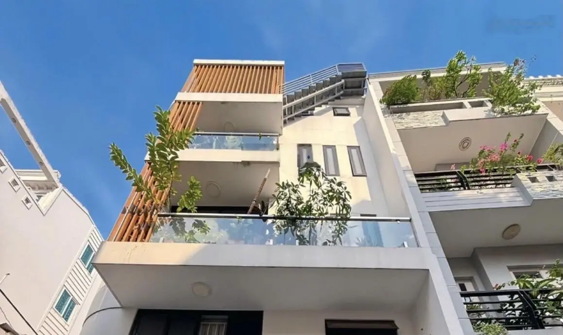 Hạ tiếp 600triệu, bán gấp nhà Nguyễn Trọng Tuyển, hẻm KD 6m, ôtô đỗ cửa, 45m2, 5 tầng, chỉ 11tỷ9 TL