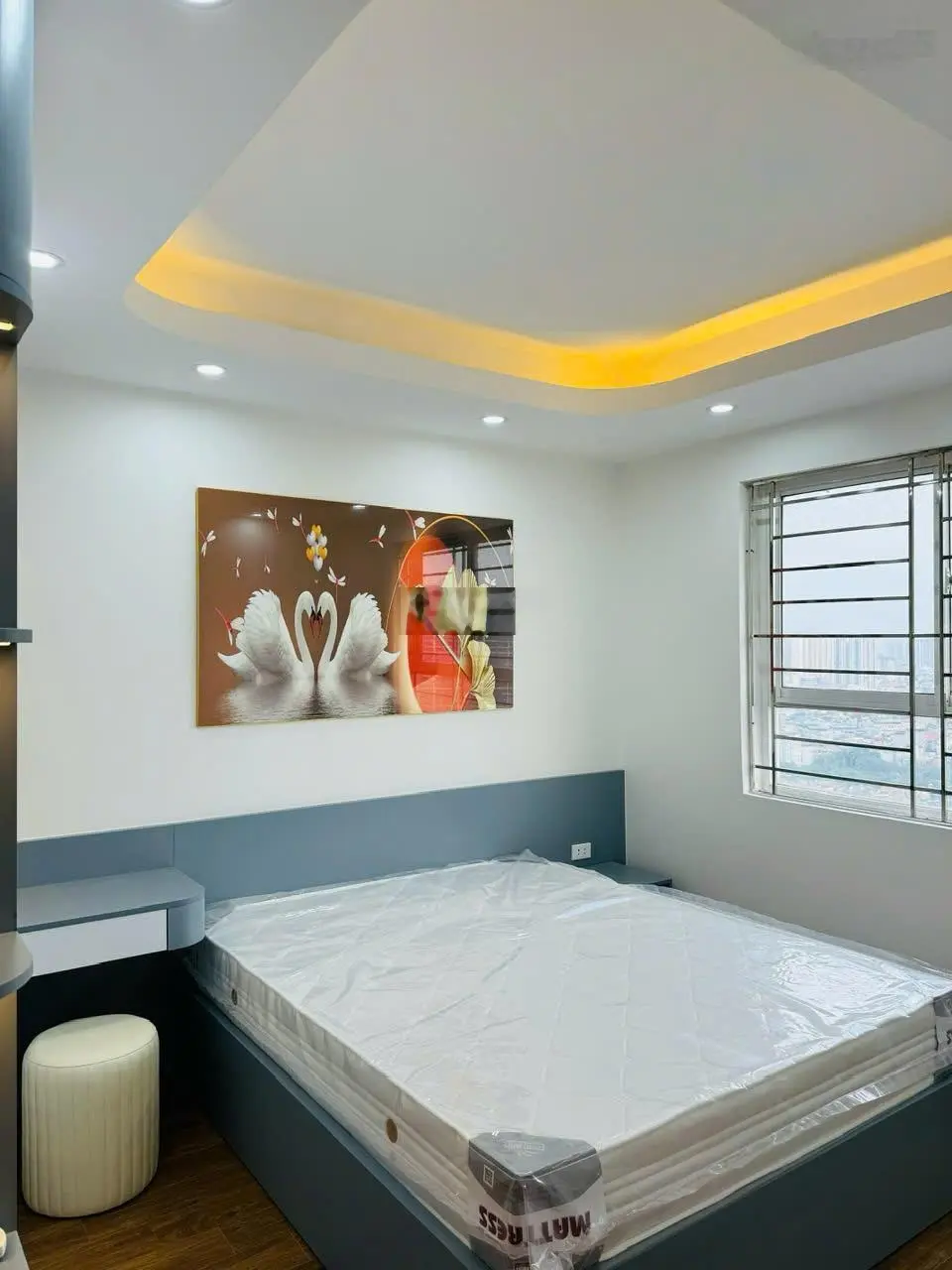 chính chủ bán căn 3pn giá hơn 6 tỷ. full nội thất đẹp