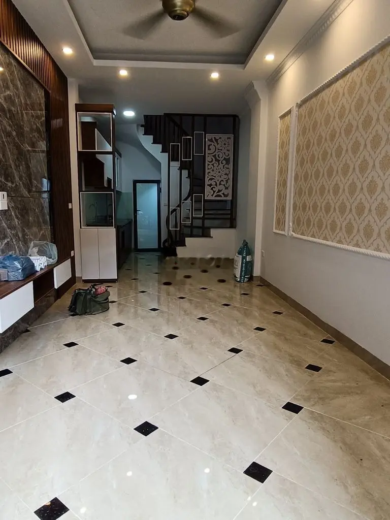 CC nhờ bán nhà 34m2 4T Giá 2.95 tỷ gần BX Yên Nghĩa ở ngay ngõ 3m