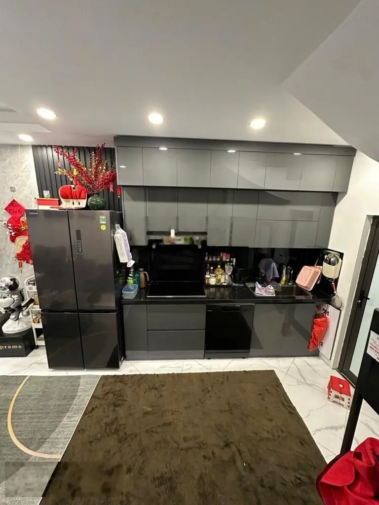 Phân lô nhà mới - ô tô vf3 vào nhà - 2 thoáng trước sau - tt hai bà trưng - full nội thất - ngõ rộ