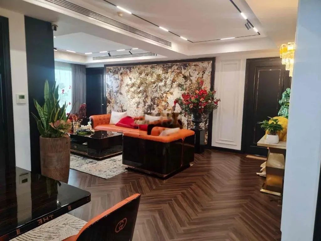 Bán gấp, giảm chào 500tr, CC KĐT Resco OCT3B, 122.5m2 3PN nhỉnh 5 tỷ.