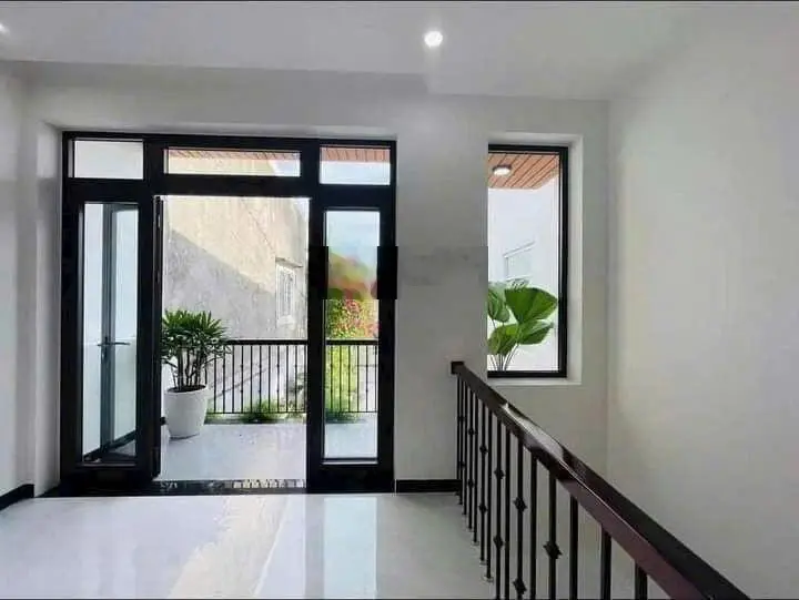 Bán nhà 1 trệt 1 lầu 72m2 giá cả thương lượng