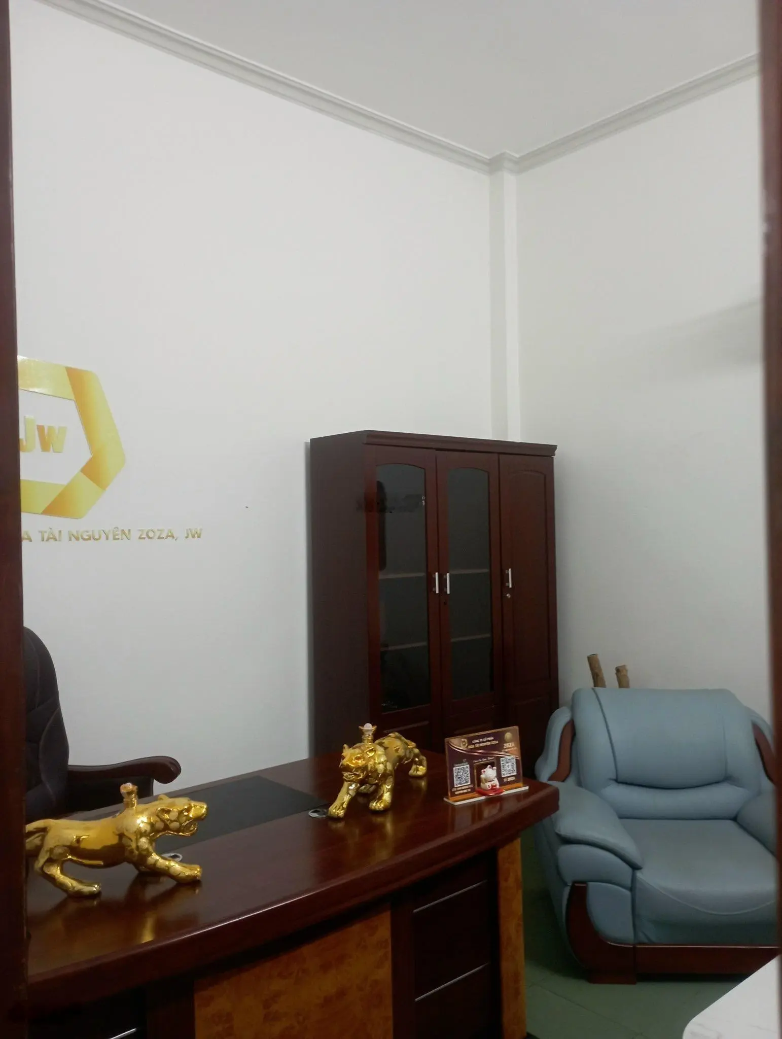 BÁN NHÀ TRỆT 3 MÊ MẶT TIỀN ĐƯỜNG NGÔ QUYỀN - ĐANG CHO THUÊ 17 TRIỆU/ THÁNG - GIÁ: 12 TỶ