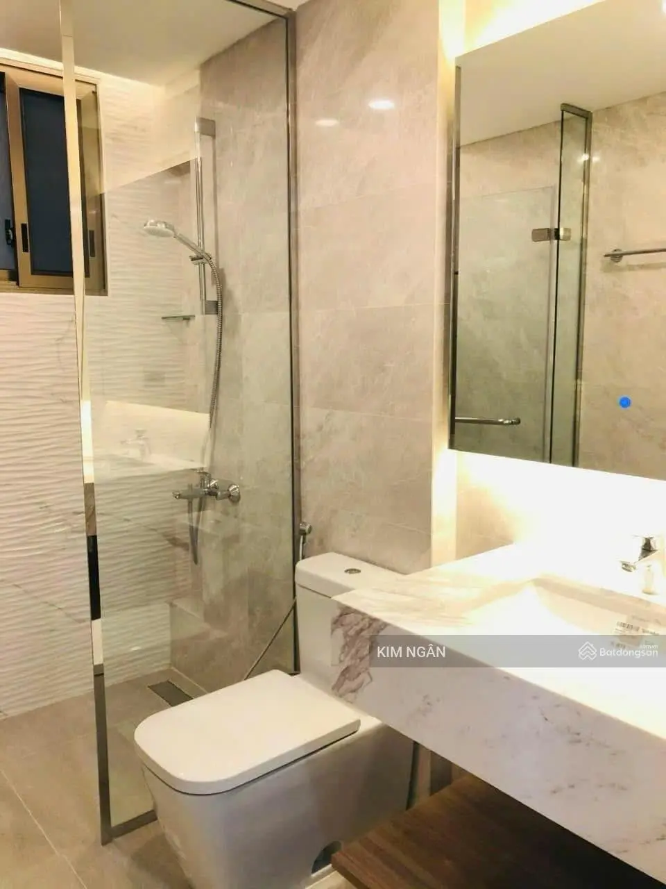 Kẹt Tiền ! Bán Gấp căn hộ Saigon South Residence DT 75m2 2 Phòng ngủ Giá 1Tỷ920 Tặng Full nội thất