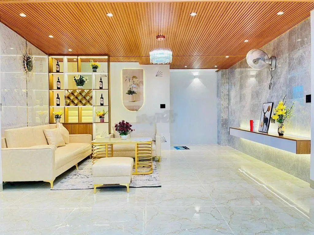 Bán nhà hẻm 6m diện tích 41m2 tại Nguyễn Văn Khối giá 7 tỷ 180