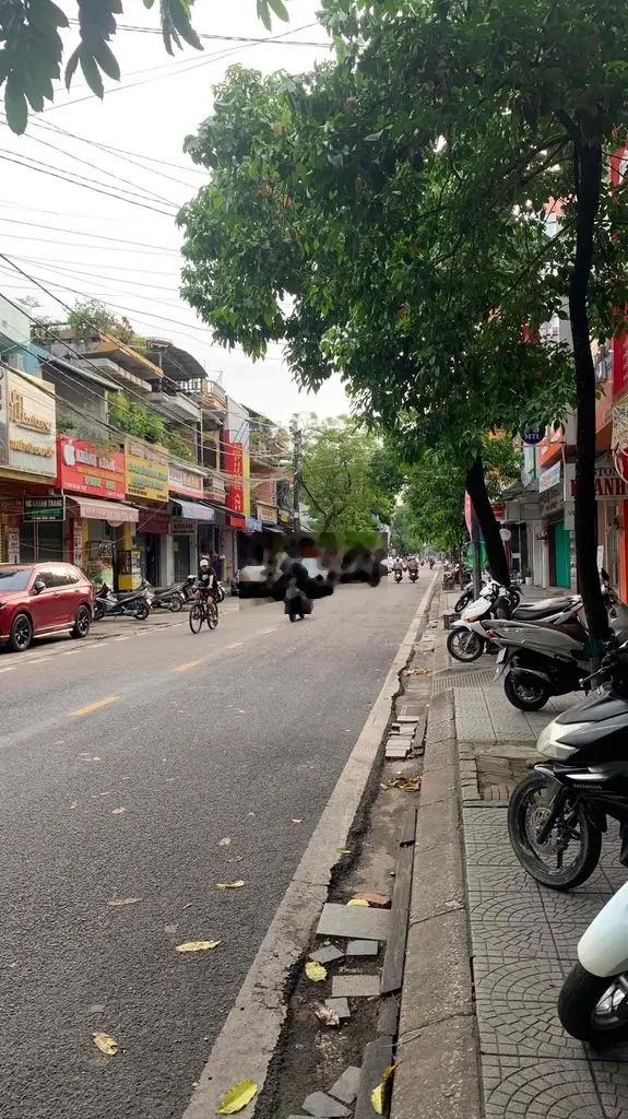 BÁN NHÀ 2 TẦNG MẶT TIỀN KINH DOANH MAI THÚC LOAN HUẾ