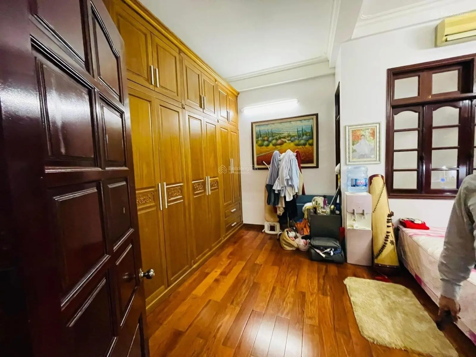 Bán nhà Phạm Tuấn Tài, Đặng Thùy Trâm 68m2 vỉa hè 16 chỗ tránh, công viên 16 tỷ Cầu Giấy