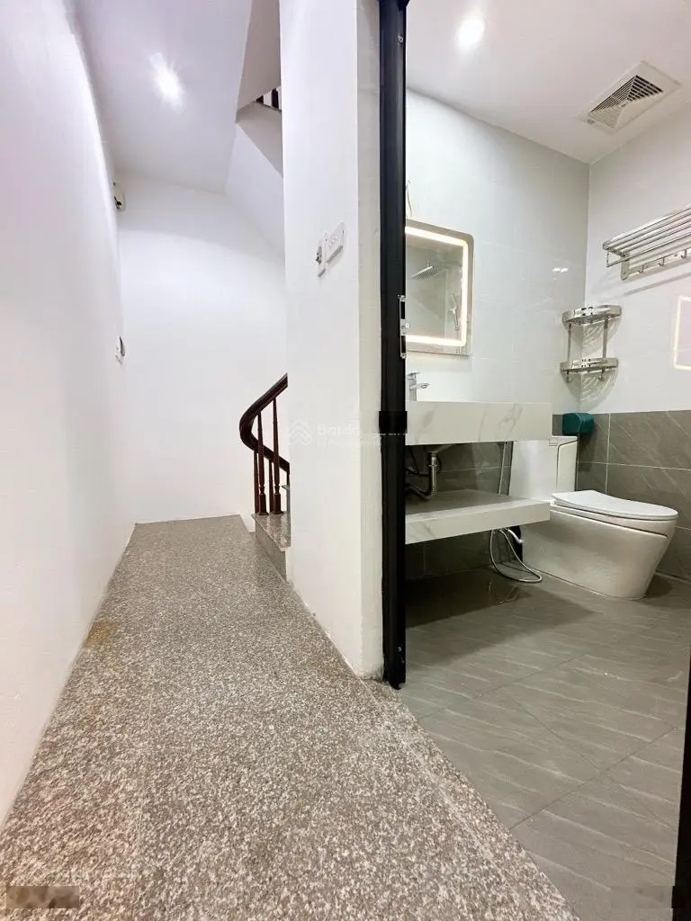 Bán nhà Khâm Thiên. Dt 25,6 m2, 4 tầng. Chào 5,25 tỷ có TL. Nói k vs tin ảo