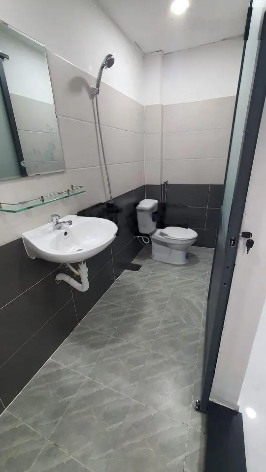 NHÀ XÂY MỚI CHÍNH CHỦ, FULL THỔ CƯ 100%, CHỈ 2,3 TỶ TL, GPXD ĐẦY ĐỦ