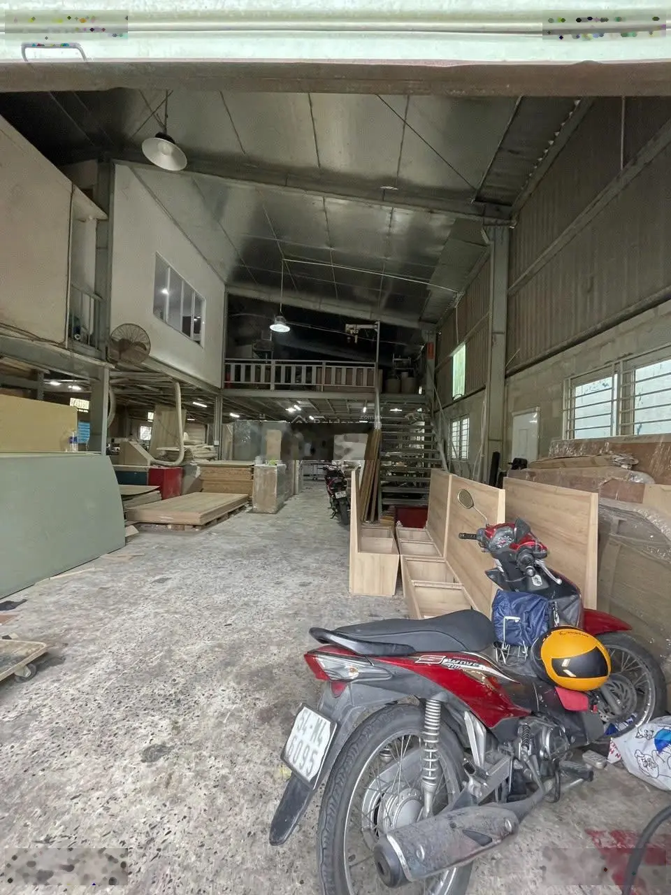 Bán kho nhà xưởng tại đường An Dương Vương, giá 21,8 tỷ VND, diện tích 420m2 thương lượng chính chủ