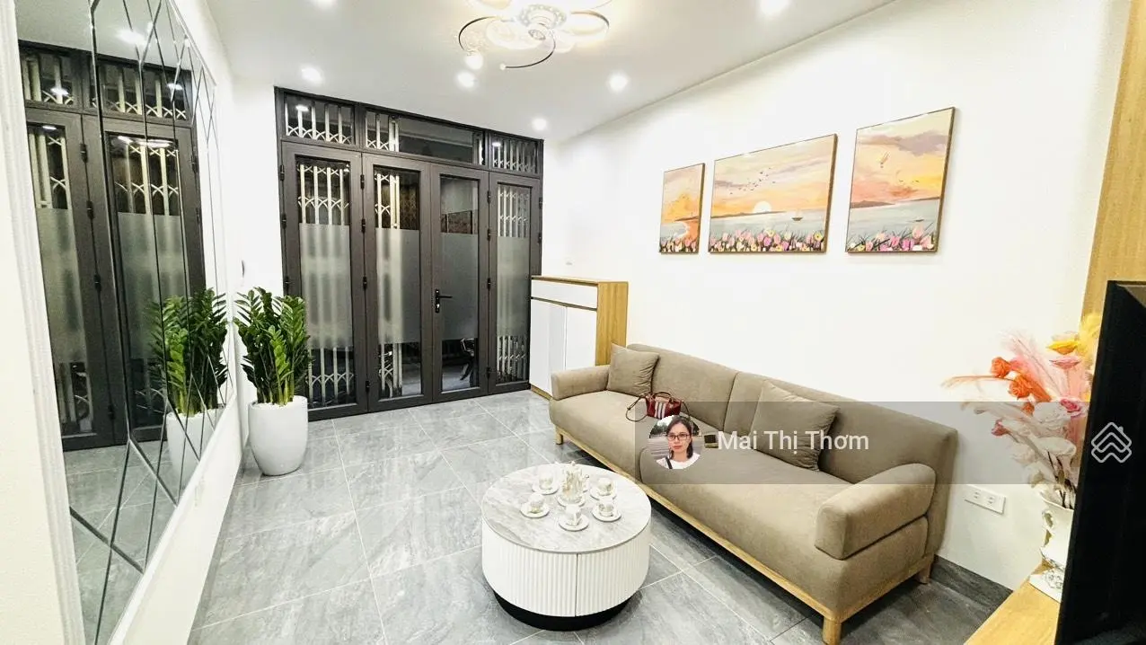 Chính chủ bán nhà Khương Trung-Thanh Xuân-32m-5 tầng-4 phòng ngủ- Full nội thất-6.2 tỷ0971 607 ***