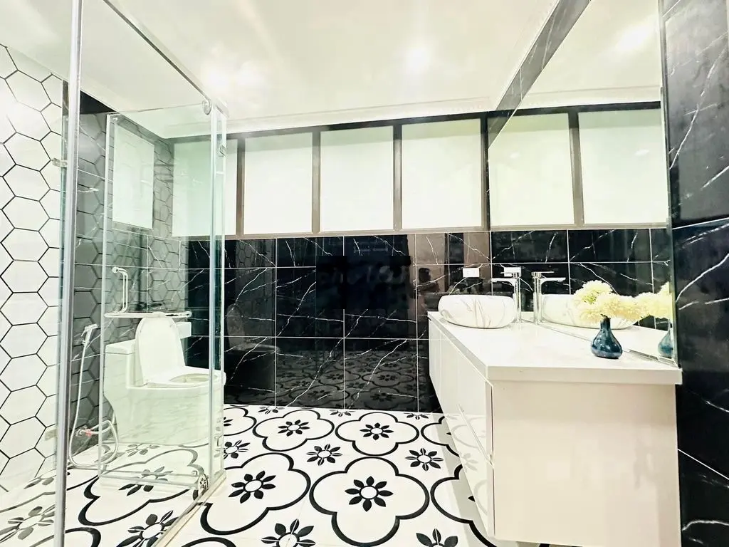 NHÀ ĐẸP TÂY MỖ - LÔ GÓC- 45m2- Ô TÔ VÀO NHÀ - MỚI Ở LUÔN- GẦN PHỐ VIP