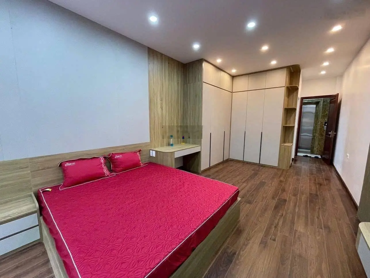 Hoa hậu - phùng chí kiên - hoàng quốc việt- nhà mới đẹp lung linh - phân lô ô tô ngủ trong nhà