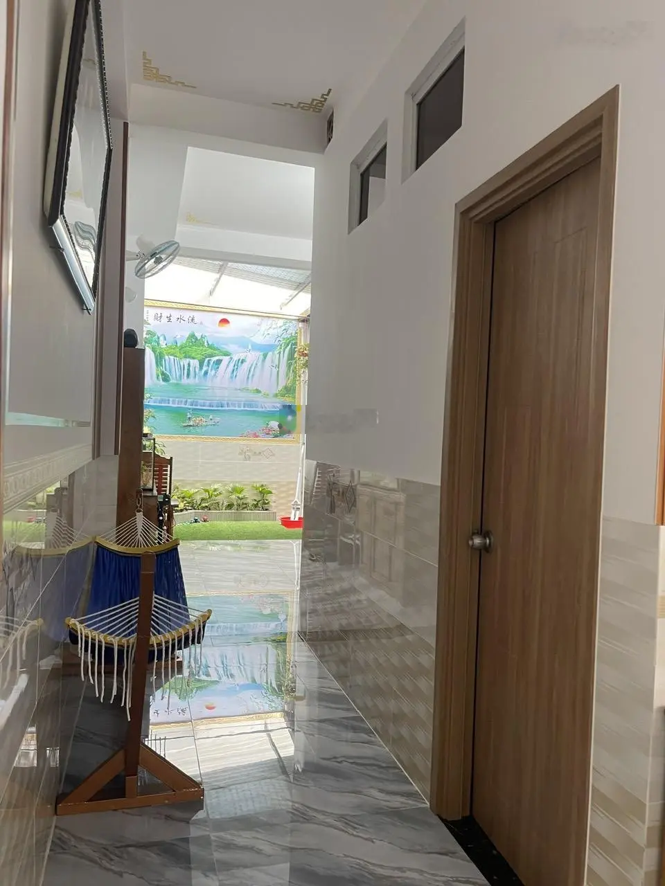 Chính chủ cần bán nhà xây mới cực đẹp gần chợ xóm nghèo phường dĩ an
