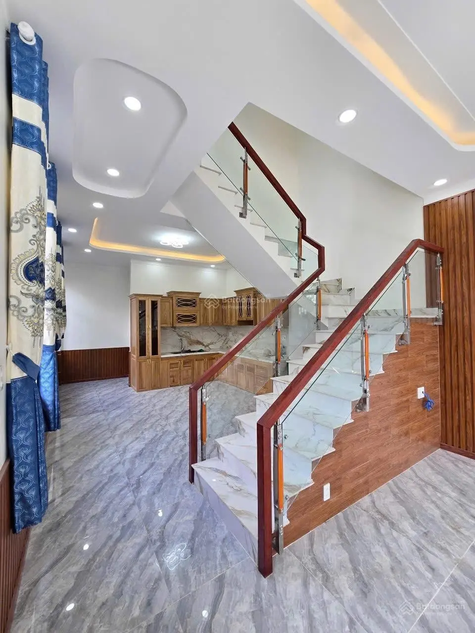 Bán nhà lầu phường Hoá An thiết kế hiện đại Diện tích sàn 180m2. Giá 4tỷ500tr thương lượng