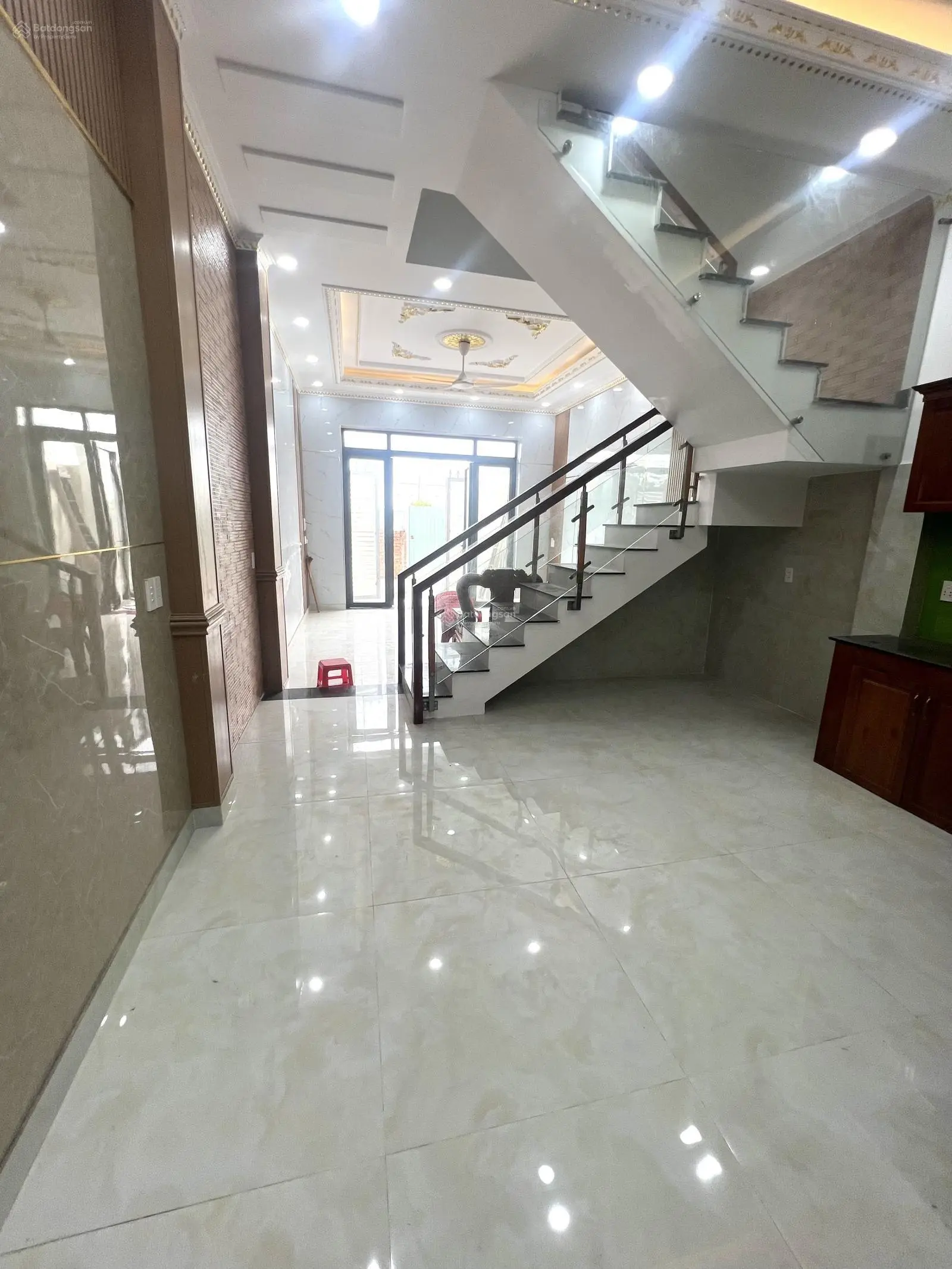 Nhà riêng bán tại Nguyễn Văn Tỏ, Long Bình Tân, Biên Hòa, Đồng Nai, 3,3 tỷ, 69 m2, view đẹp chỉ với
