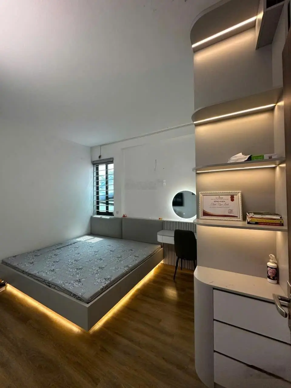 Bán nhà Tây Mỗ, 50m2 x 4T, Nhà đẹp ở ngay, DT rộng, Sân để xe riêng, Gần ô tô tránh, Giá 5.75 tỷ