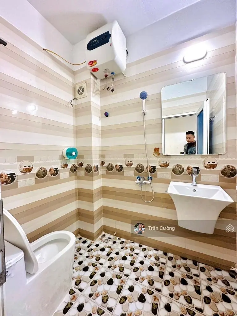 Bán nhà ngõ 281 Trương Định, Hoàng Mai, gần phố, full nội thất, 35m2, 6.5 tỷ