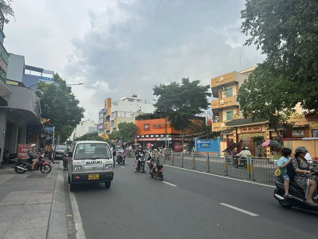 MTKD Nguyễn Sơn 4x18 cấp 4 , gần chợ 11.9 tỷ