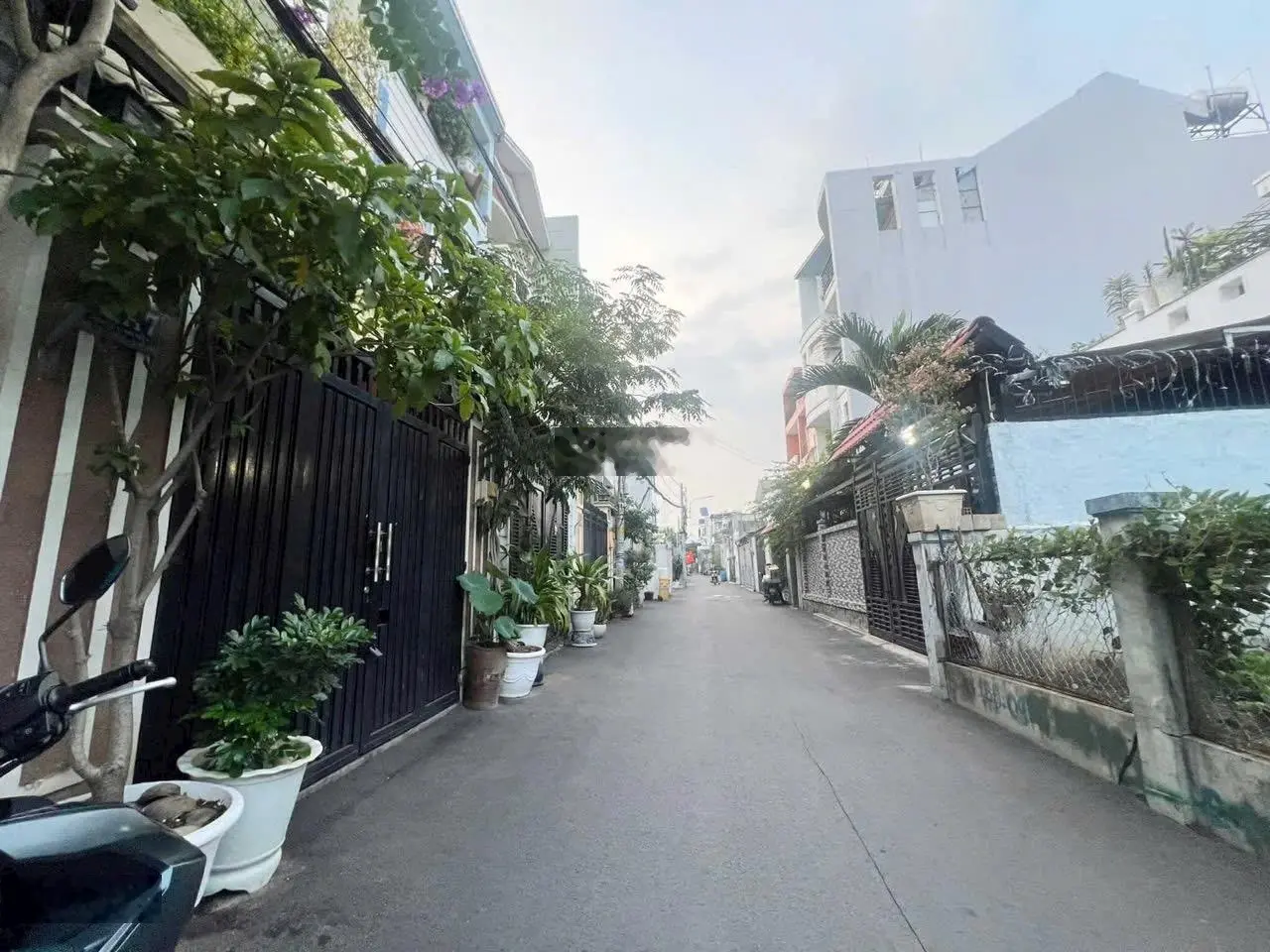 Hàng xóm Vạn Phúc City - khu phân lô đồng bộ - 4 tầng hoàn công chuẩn - hẻm xe tải, vài bước tới vp