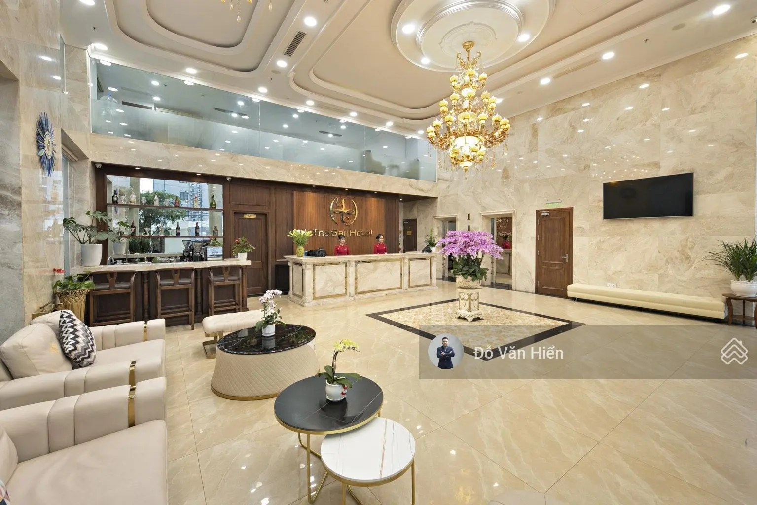 Khách sạn 4* trung tâm phố đi bộ An Thượng, Cách biển Mỹ Khê chỉ 100 mét | Doanh thu 13 Tỷ