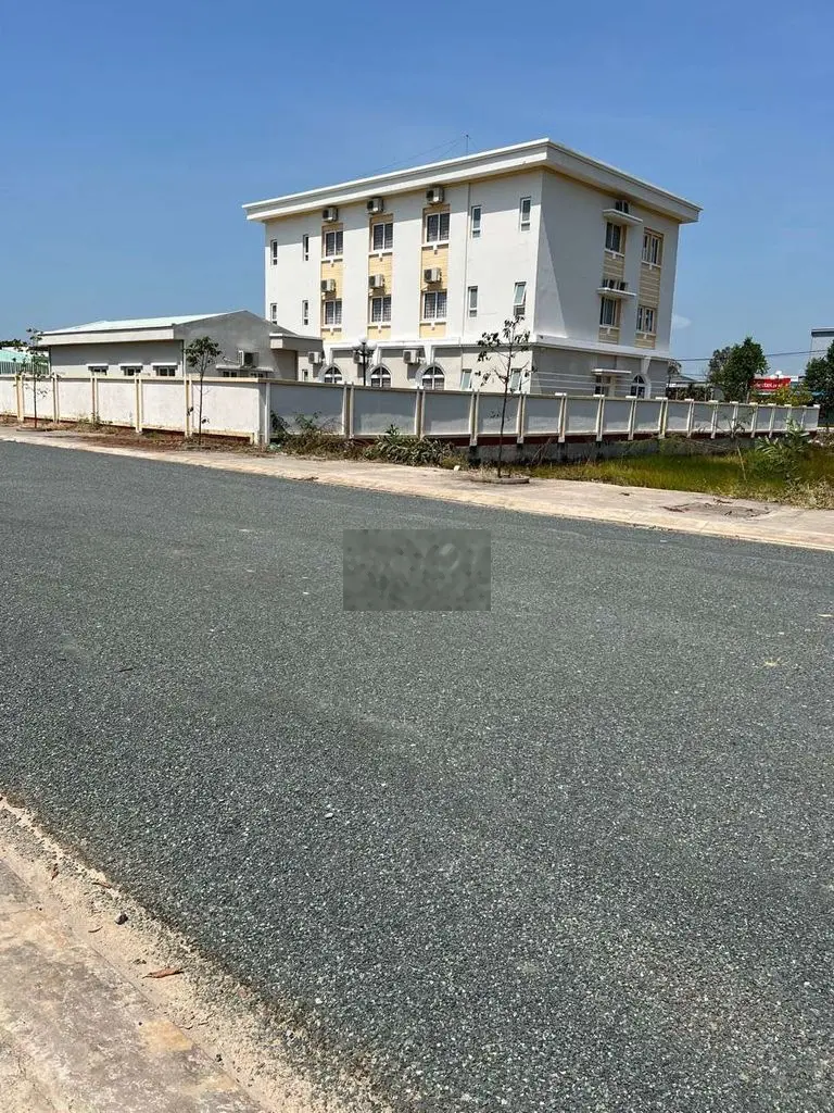 Đất ở đô thị, khu hành chính huyện Tân Hưng - Long An