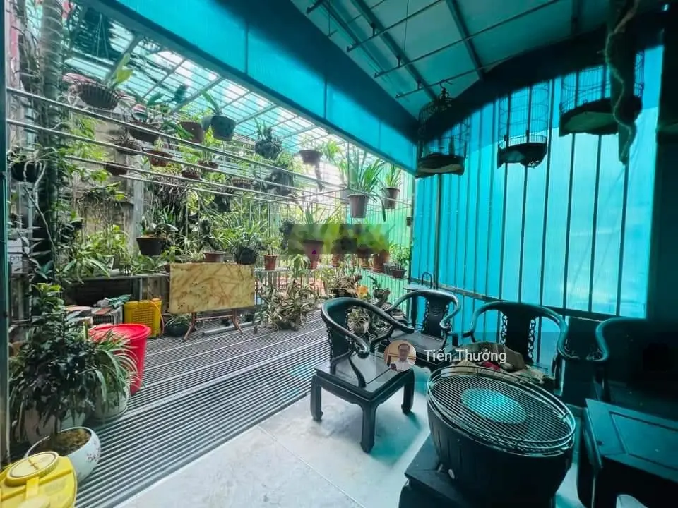 Mặt phố Hoàng Ngân 222m2 x 5 tầng- phường Trung Hòa,quận Cầu Giấy.Giá bán 220 triệu/m2!