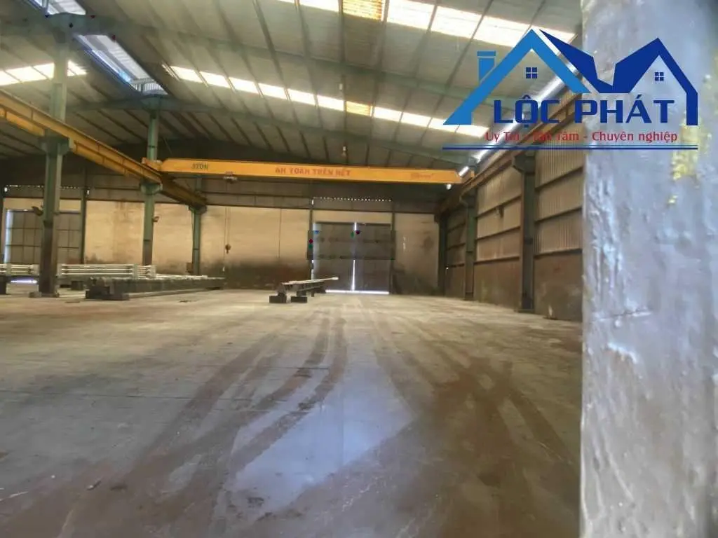 Bán xưởng 2 mặt tiền đường tại KCN Nhơn Trạch Đồng Nai 24.561m2 chỉ 120 tỷ
