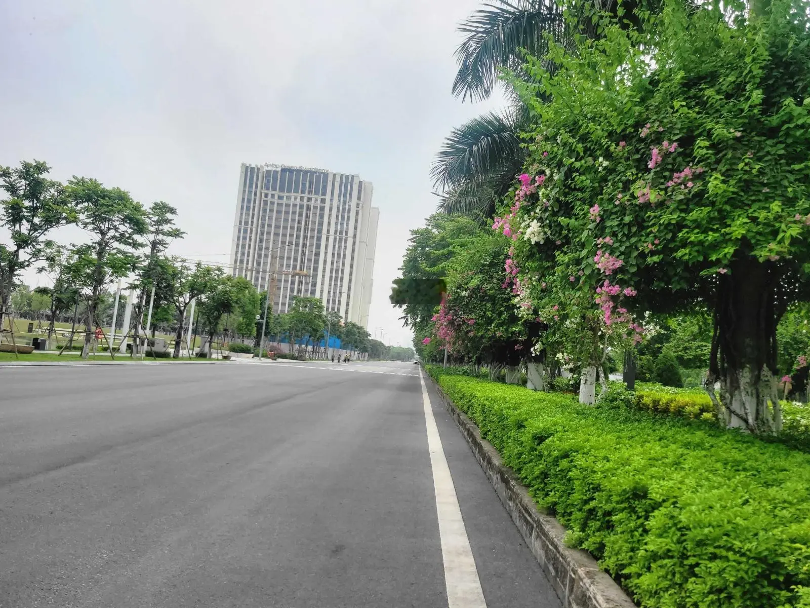 Đẳng cấp! Lô góc gần Hồ, dự án An Lạc Green Symphony, đơn lập 300m2, giá đầu tư, quận Hoài Đức