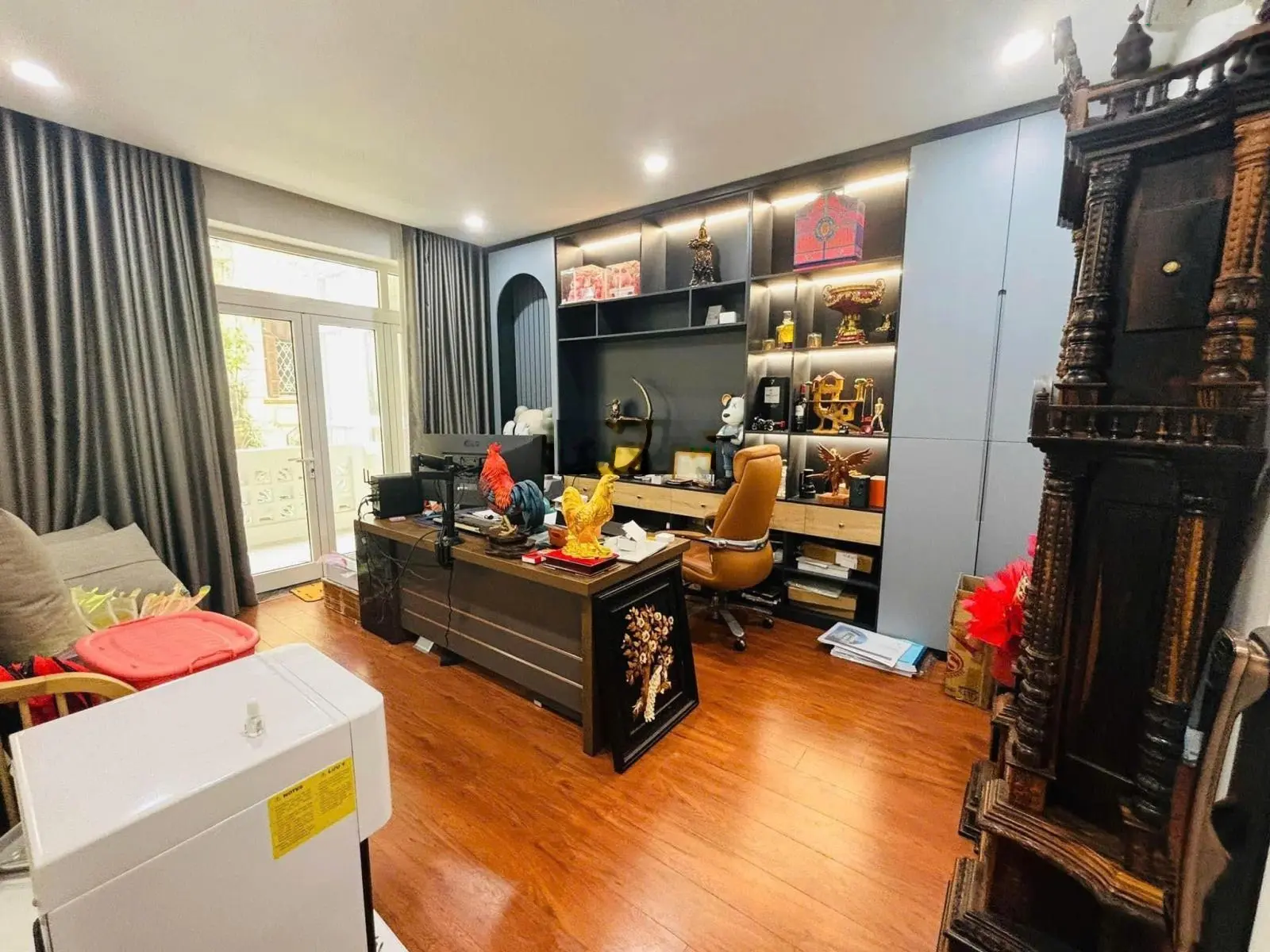 Bán gấp biệt thự ngõ 495 Nguyễn Trãi, Thanh Xuân Nam, 168m2, MT siêu rộng 8,6m, giá 40 tỷ